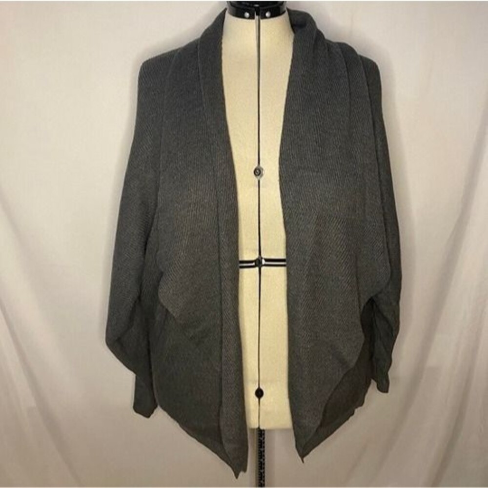 Worthington women's charcoal grey knit cardigan. Size large